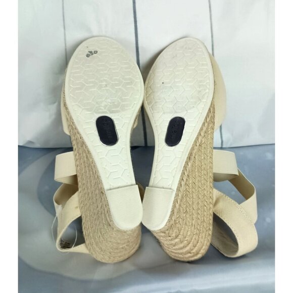 Me Too Brody Espadrille Wedge Heels Women’s Size 9.5 NEW Retail $79.95 - Picture 2 of 9